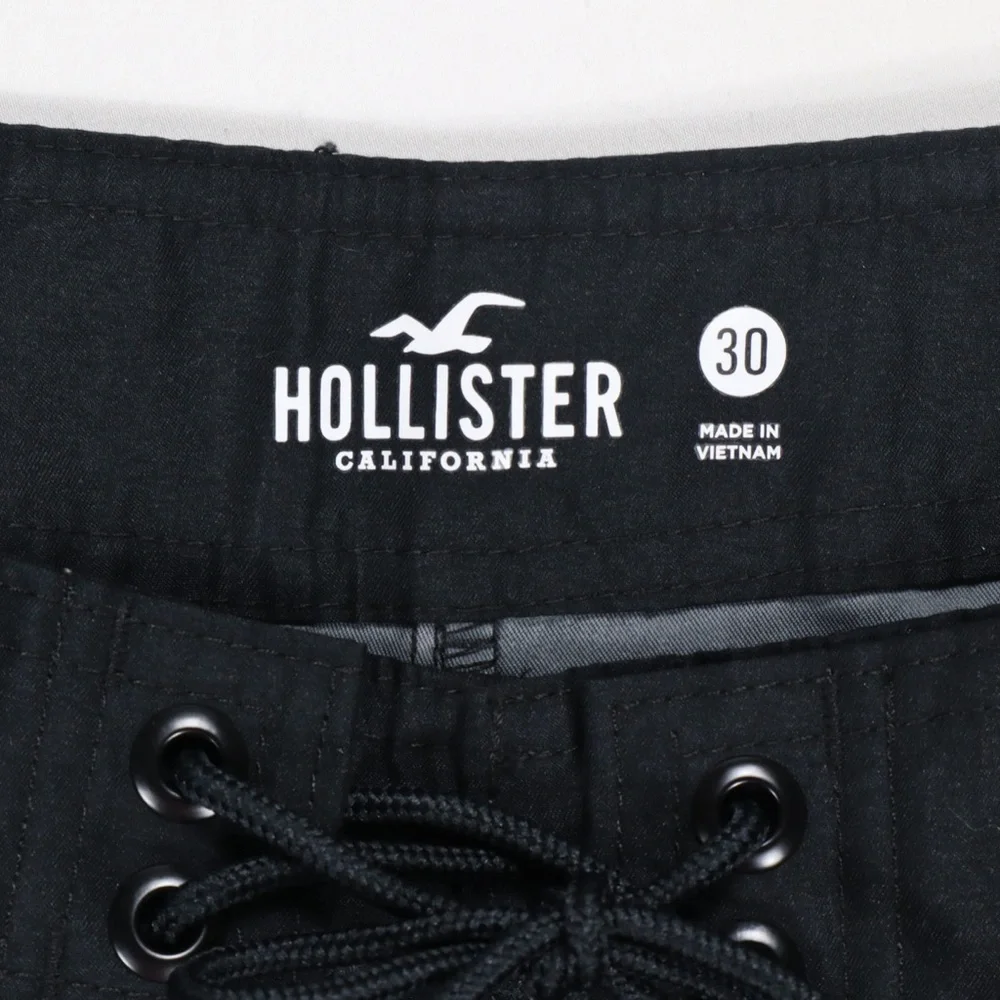 Hollister Men’s Board Short‎ Men’s Size 30 Black 9 Inseam NWT